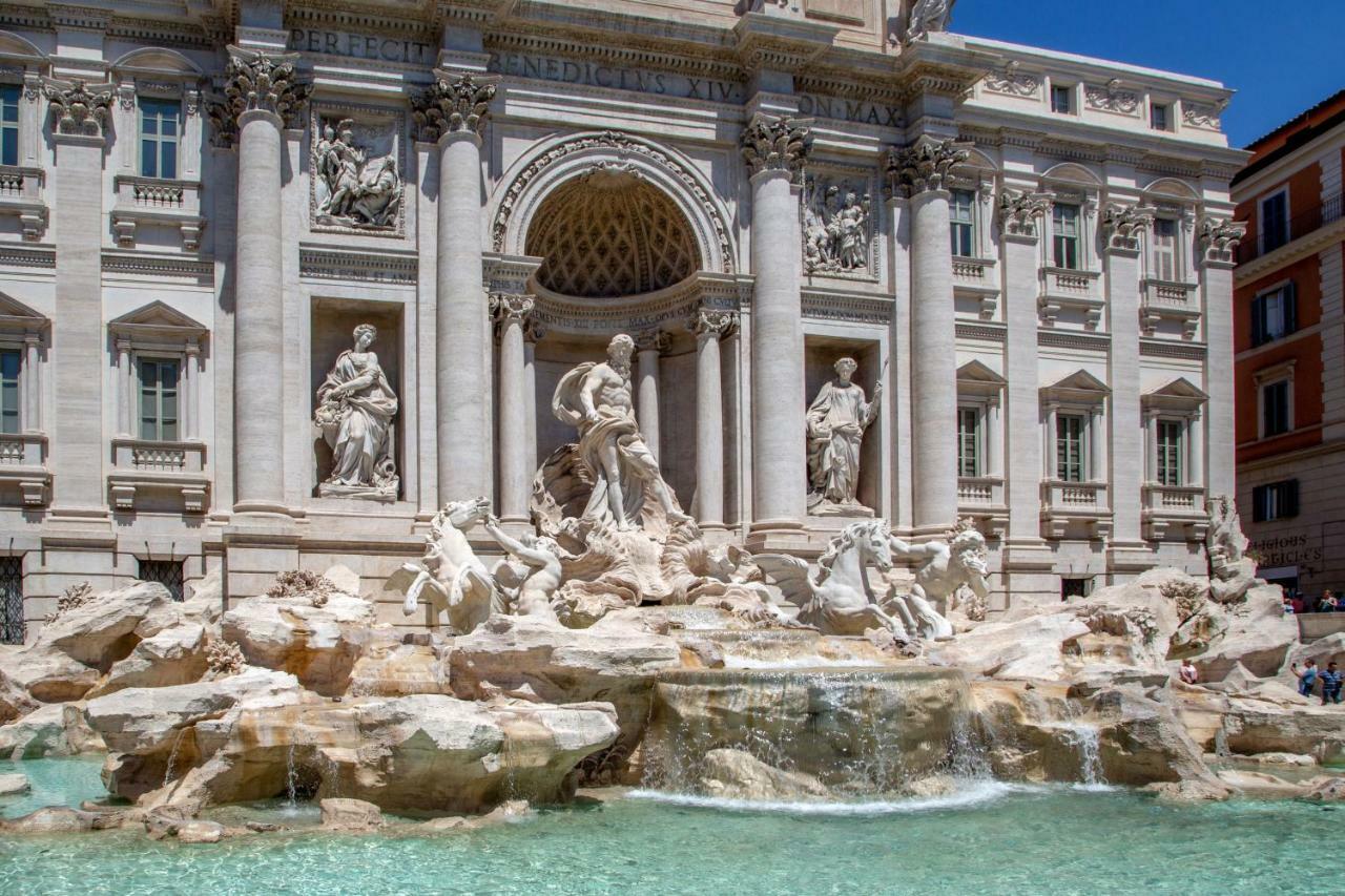 My Trevi Charming & Luxury Rooms Roma Exterior foto